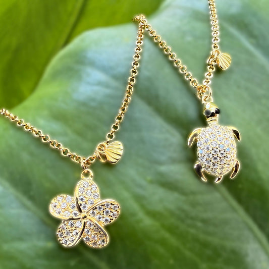 Pua Hō‘ike Plumeria Pave Adjustable Anklet