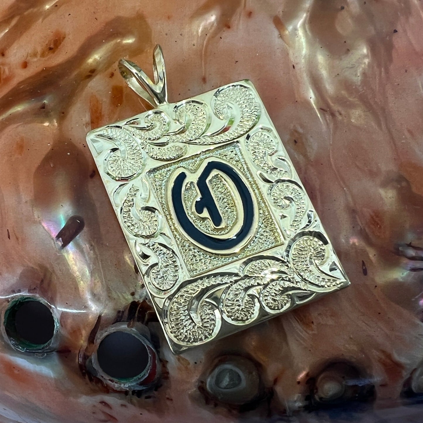 Hawaiian Scroll Heirloom Initial Pendant