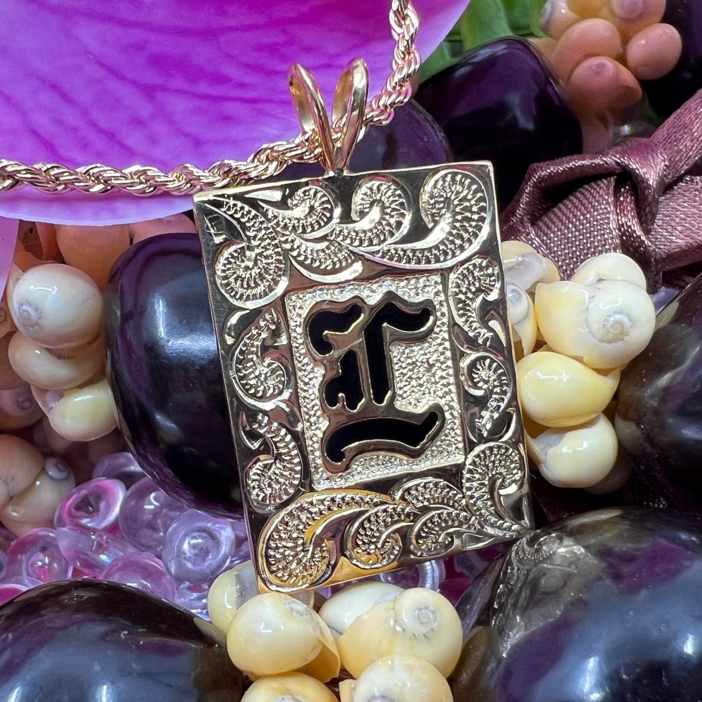 Hawaiian Scroll Heirloom Initial Pendant