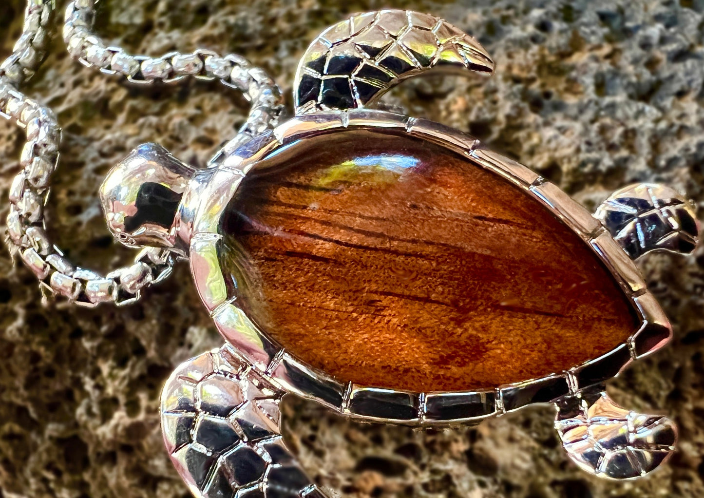 Koa Nui Honu Pendant