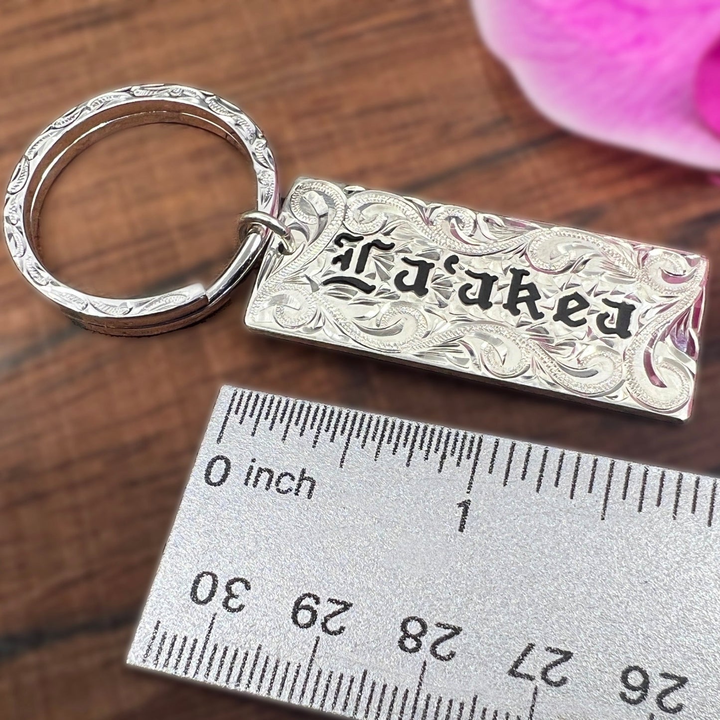 Custom Hawaiian Scroll Keychain