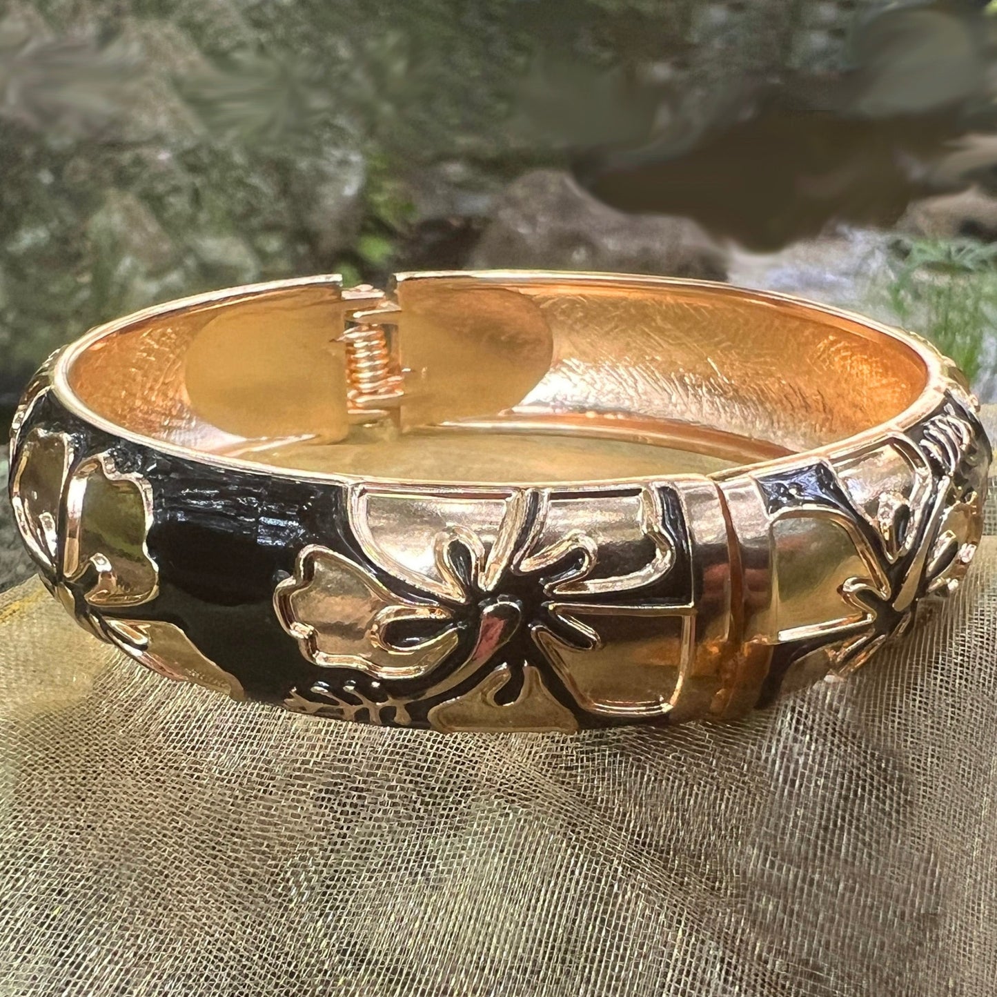 Tropical Colors Puanani Hibiscus Flower Bangle Set of 2