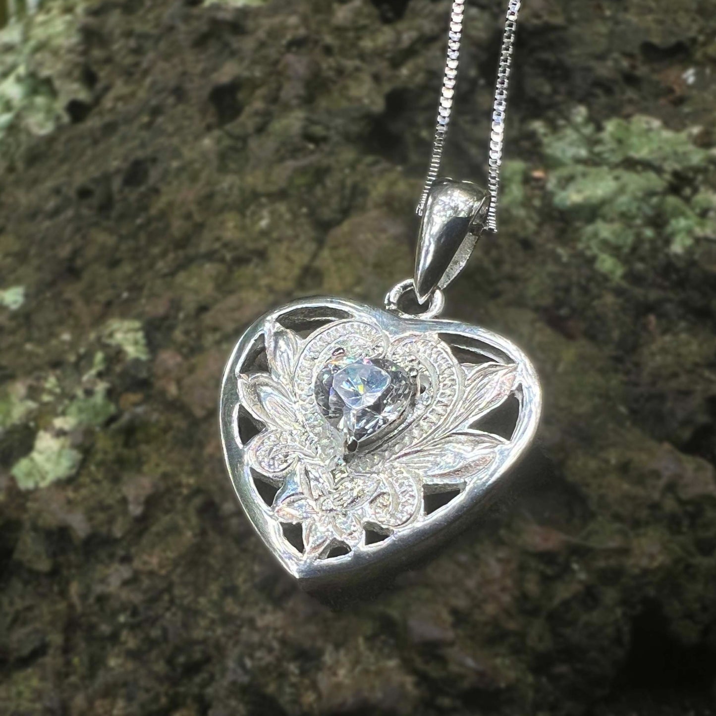 Wahine Cubic Zirconia Heart Pendant