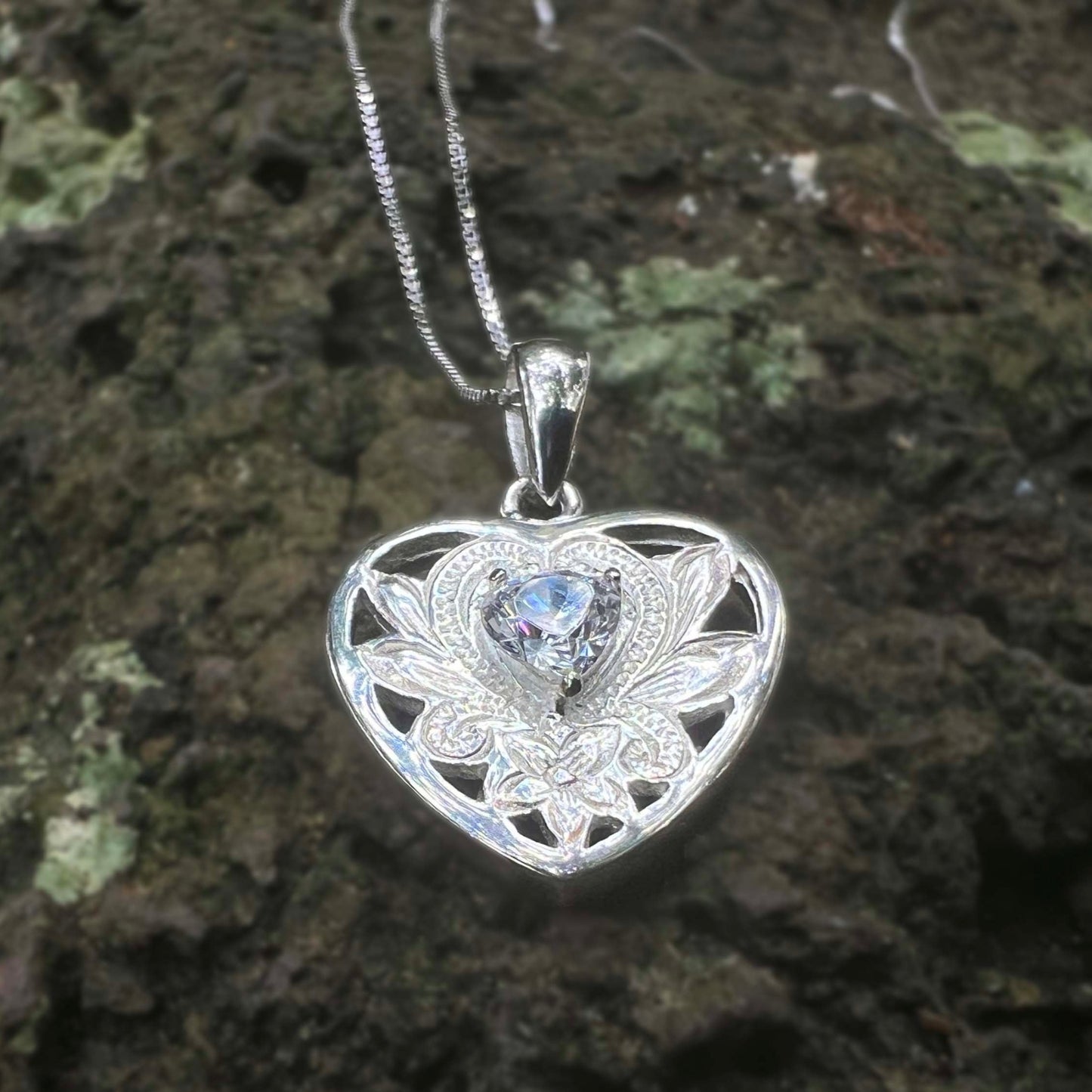 Wahine Cubic Zirconia Heart Pendant
