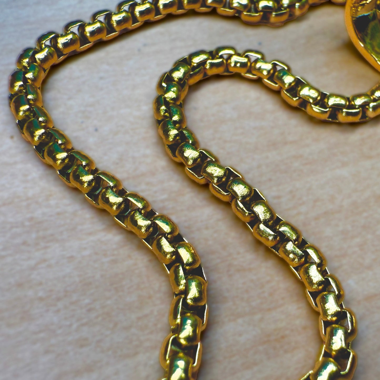 Koa Fish Hook Pendant w/24" Rolo Chain
