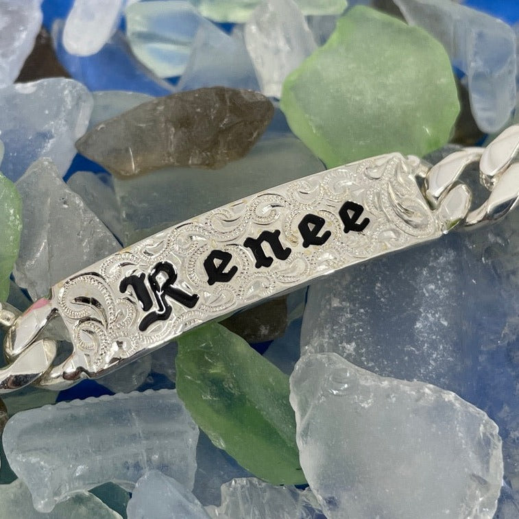 ID Bracelet in Sterling Silver, Medium