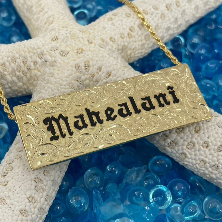 Custom Hawaiian Heirloom 18MM Nameplate w/ Chain