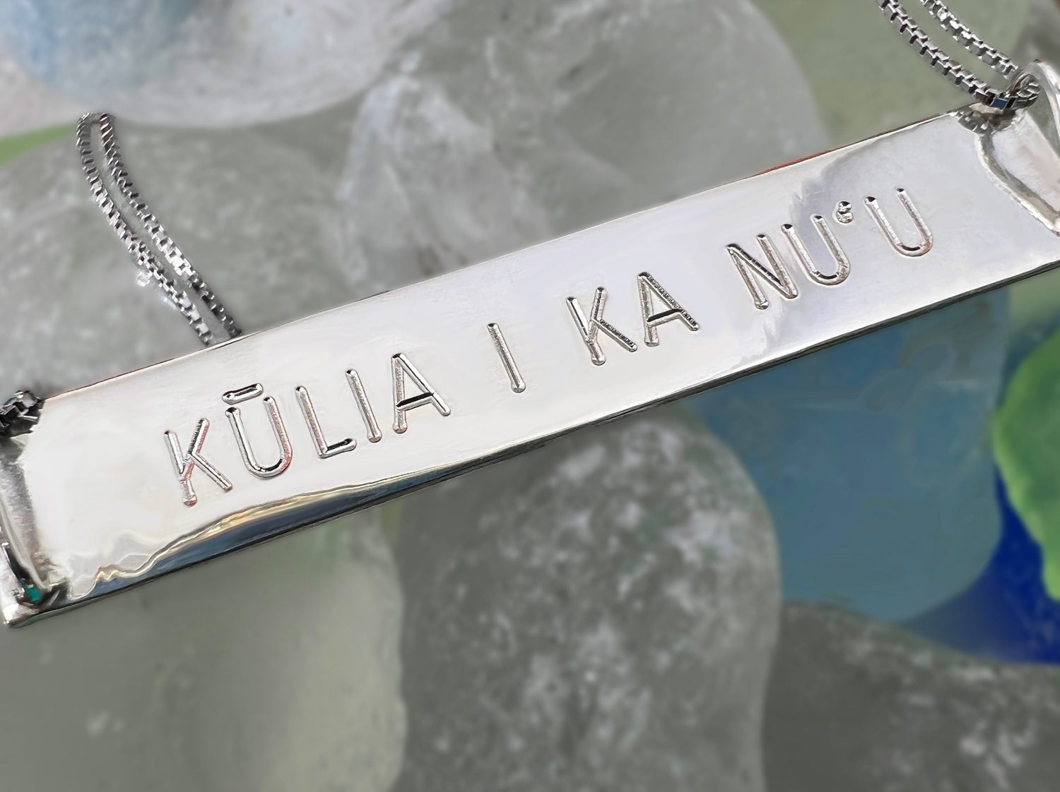 Hawaiian Scroll Pendant Back Engraving