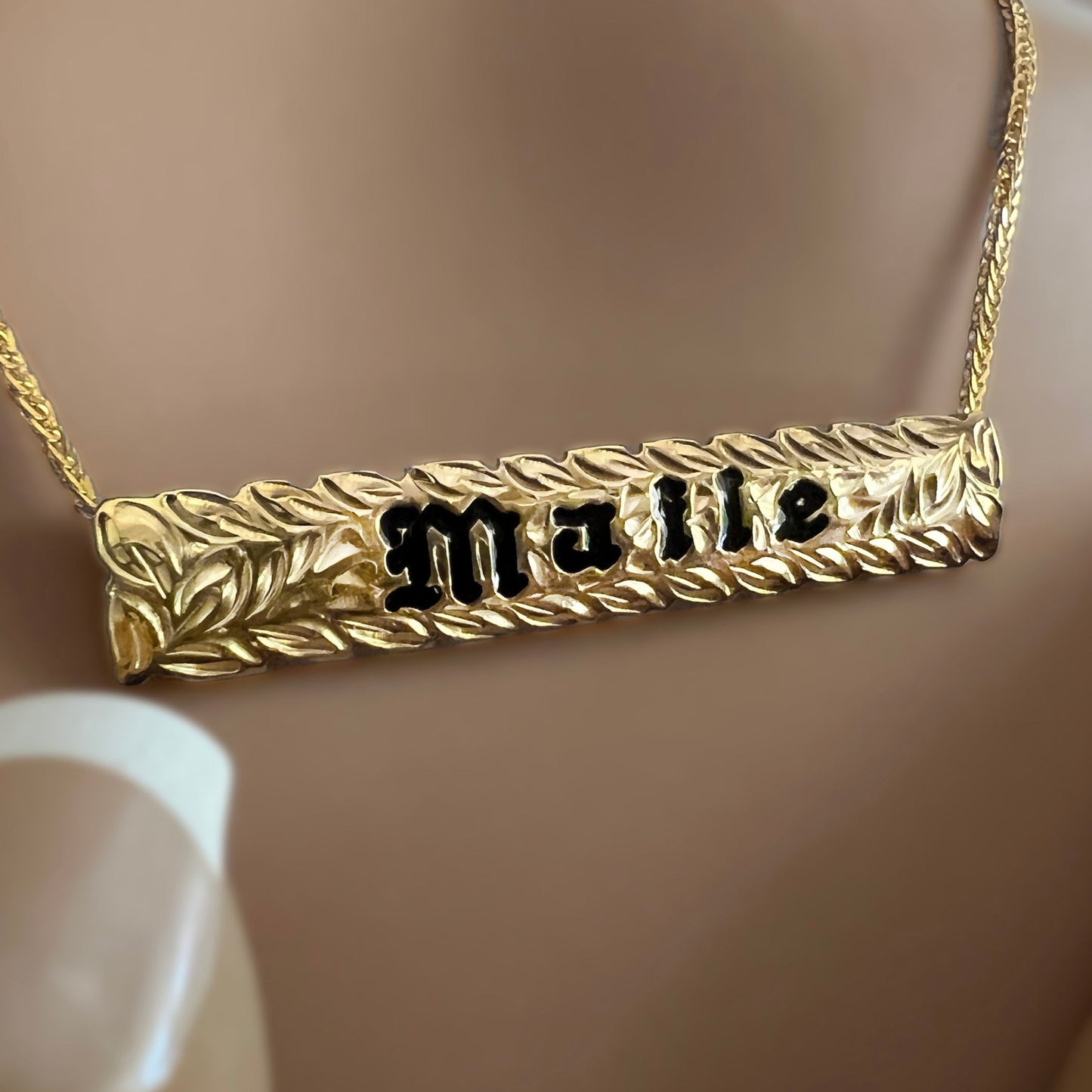 Custom Heirloom 8mm Horizontal Hawaiian Scroll Pendant