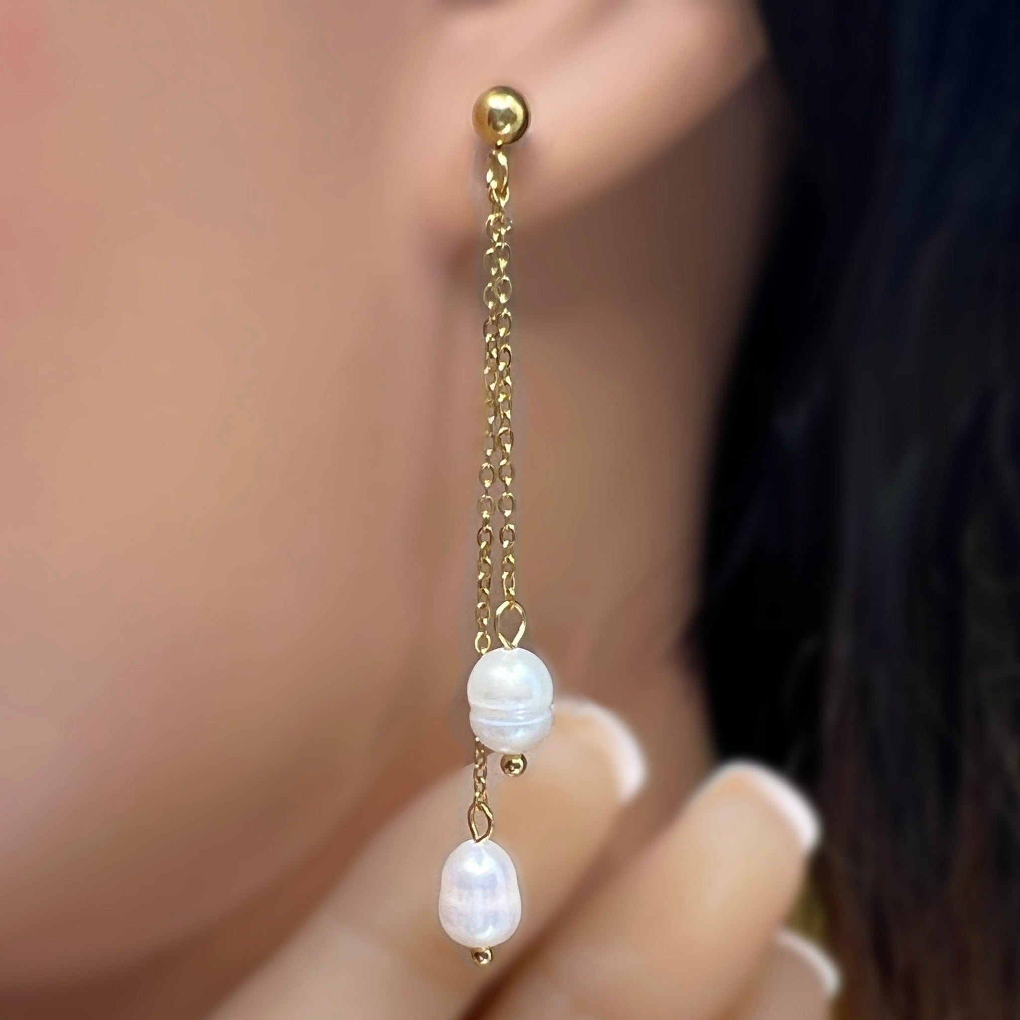 Xana Double Pearl Dangle Earring