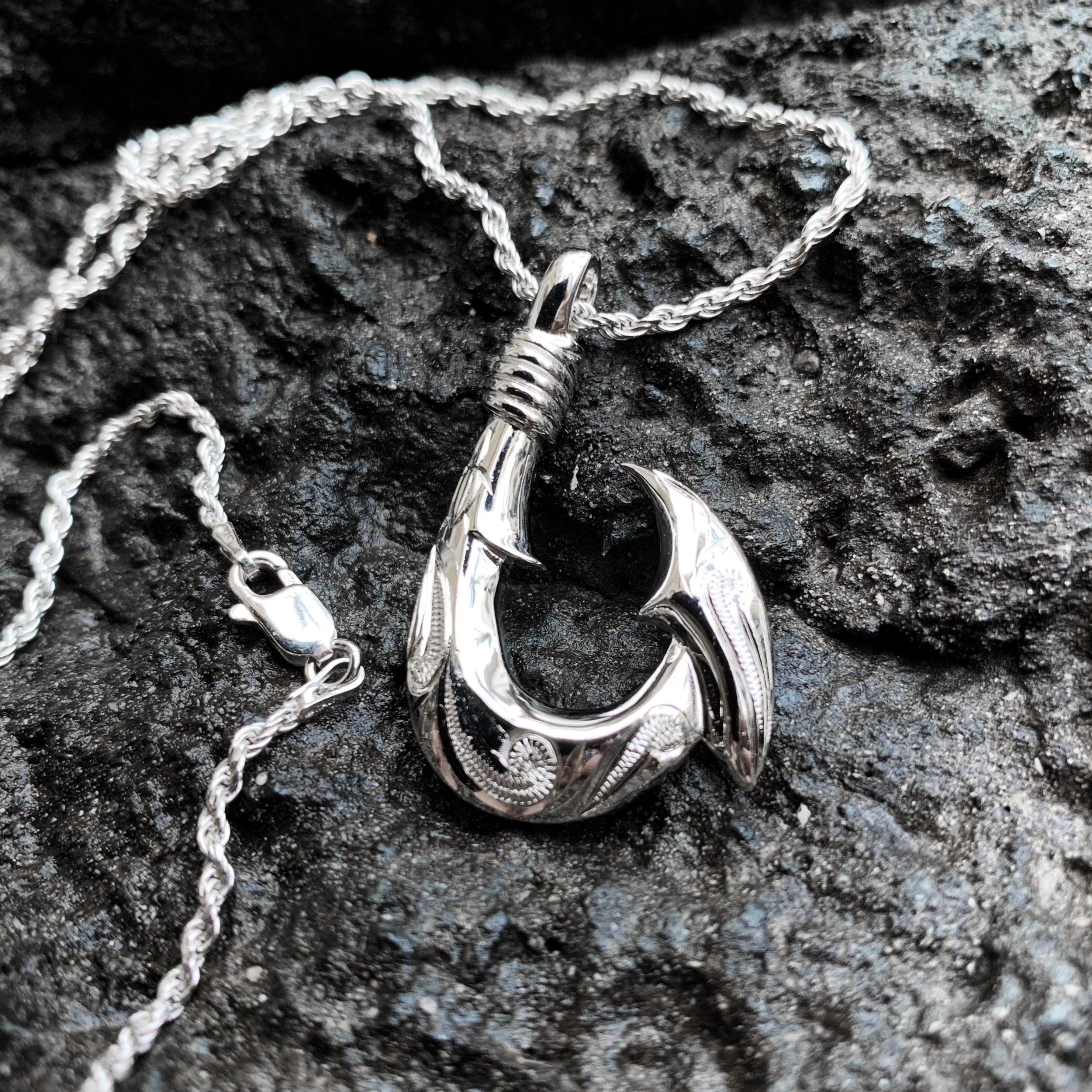 Hawaiian Heirloom Jewelry Sterling Silver Engraved Fish Hook