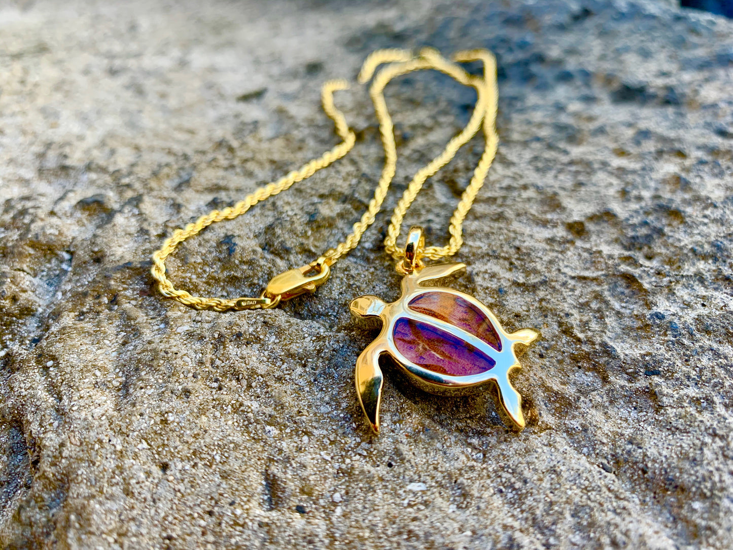 Koa Honu Pendant w/ Chain