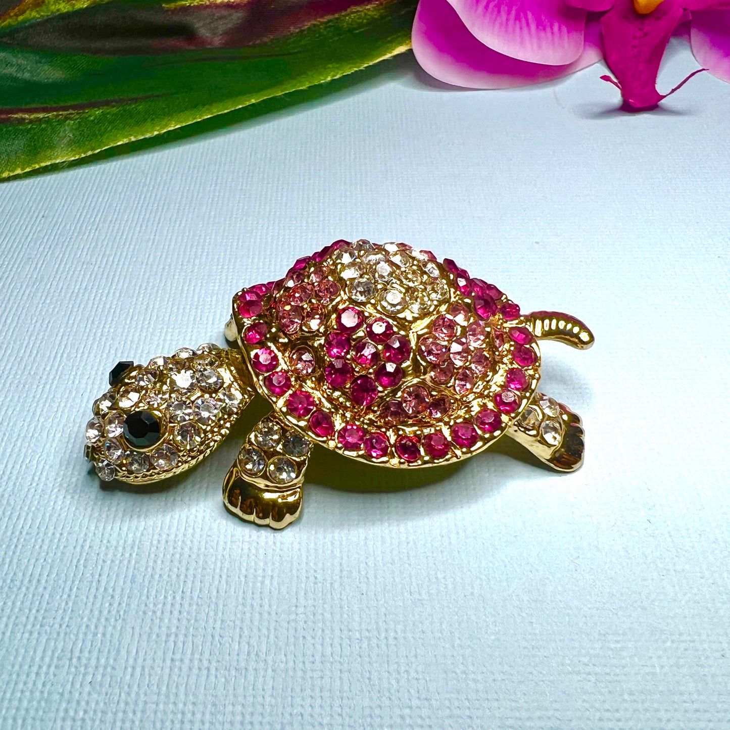 Rhinestone Honu Amakua Keepsake