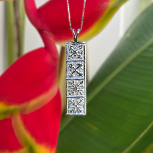 Loa Quilt Pendant w/Chain