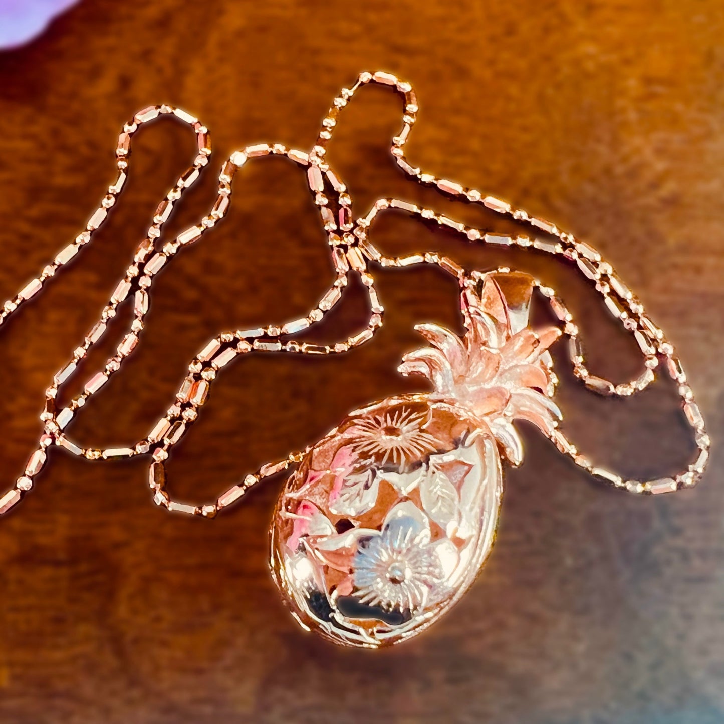 Rose Gold Pineapple Pendant w/Chain