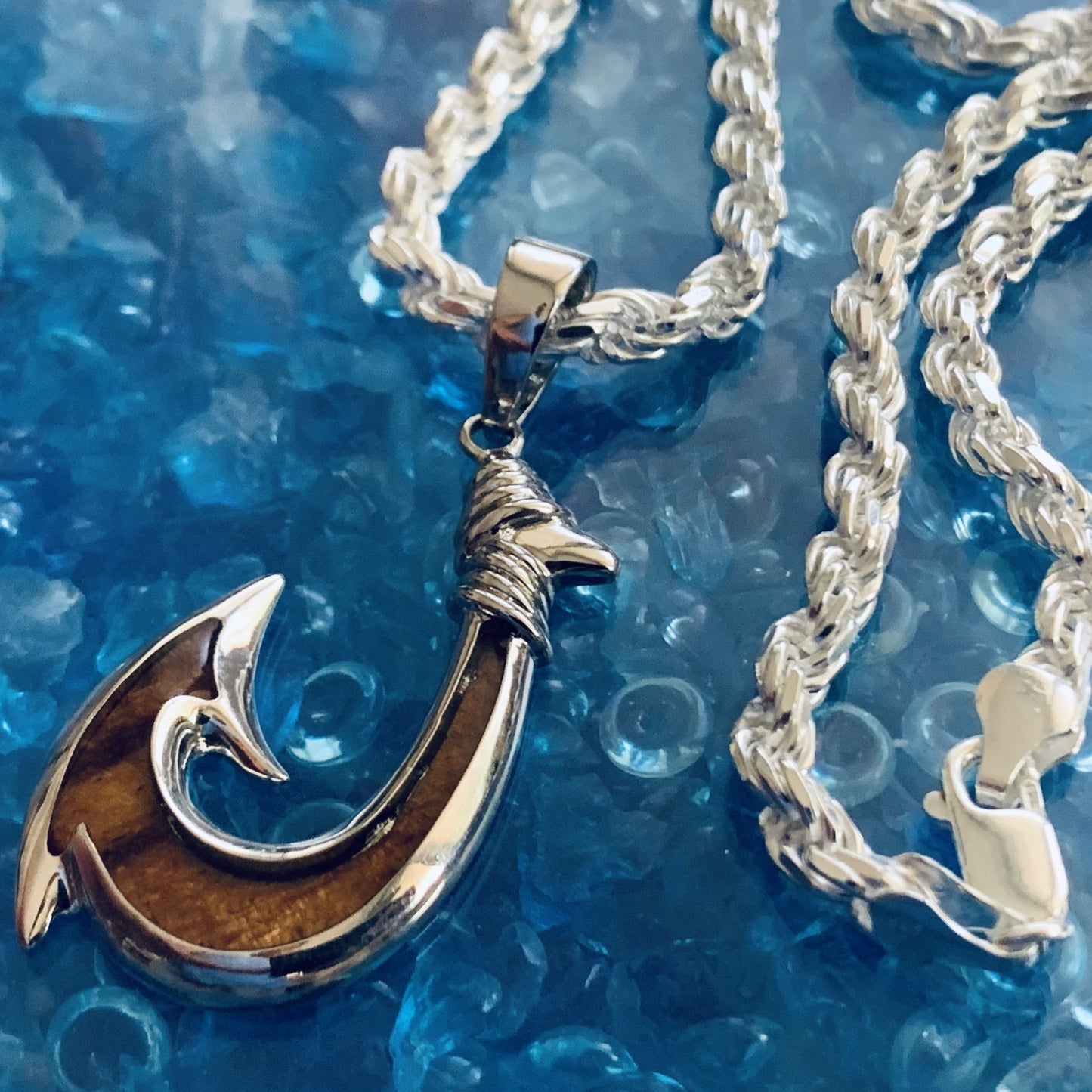 Koa Fish Hook with Diamond Cut 4mm Rope Chain