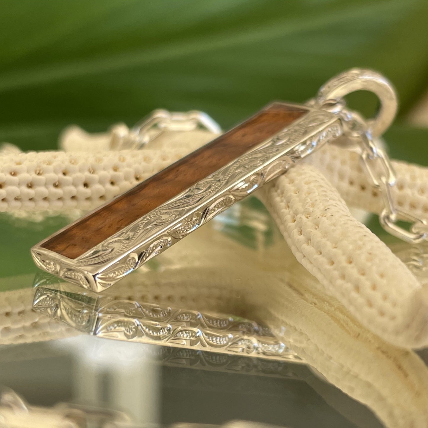 Koa Bar Hawaiian Scroll Pendant
