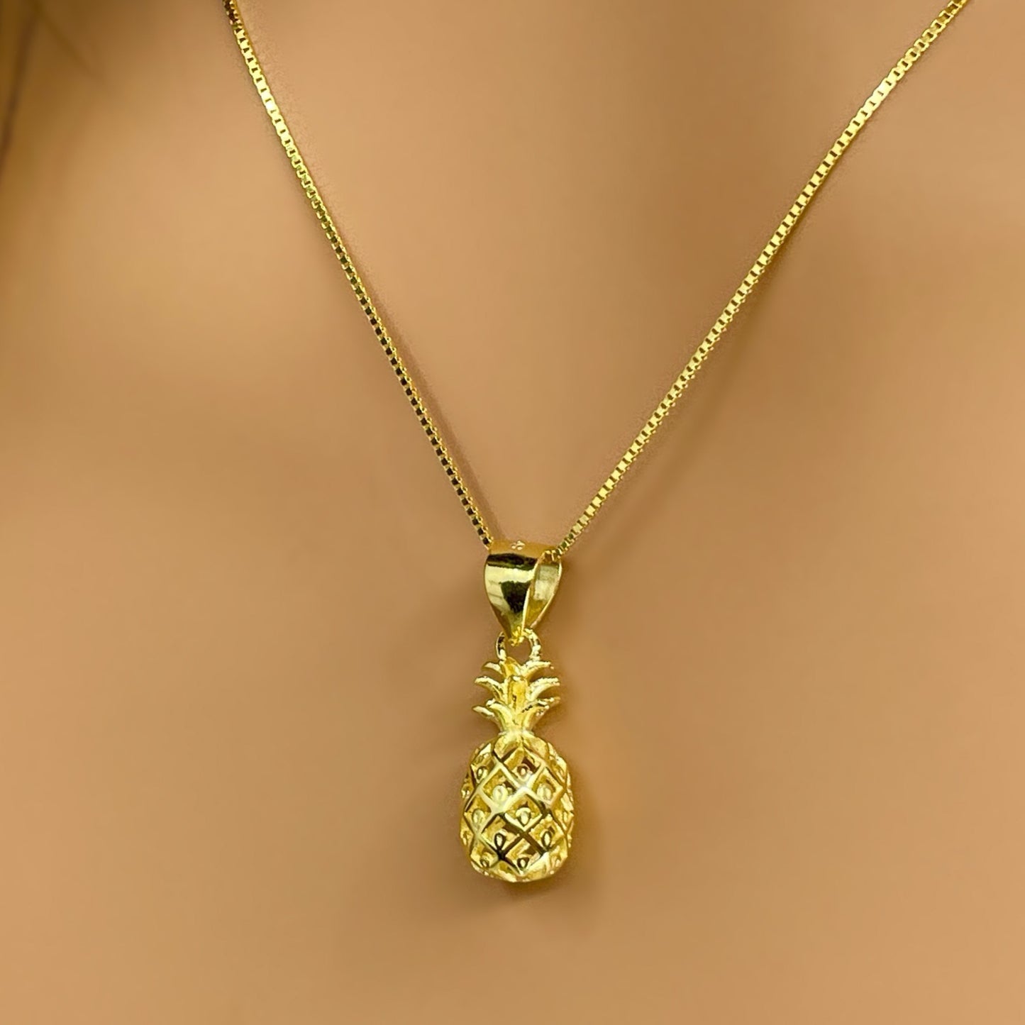 Pineapple Cutout Pendant w/18" Adj. Chain