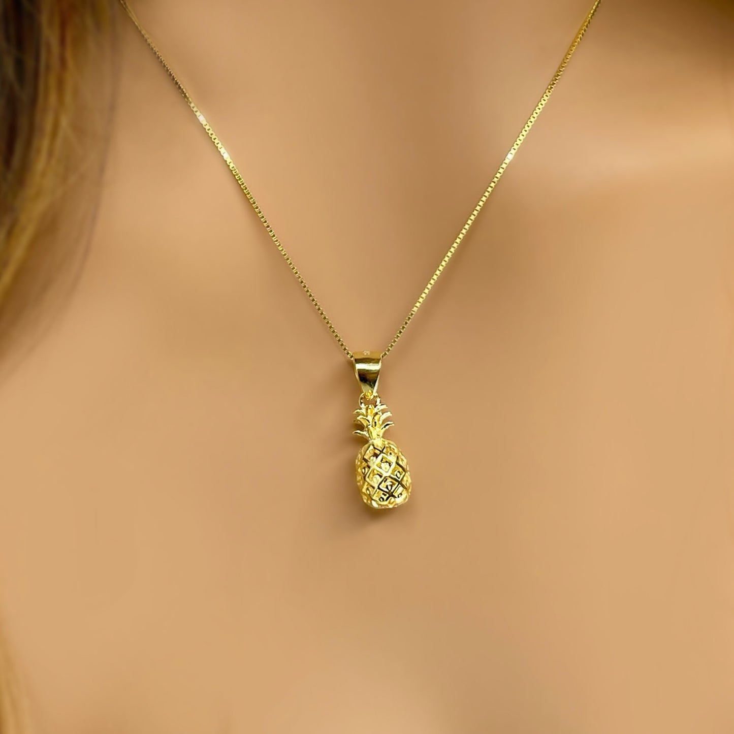 Pineapple Cutout Pendant w/18" Adj. Chain