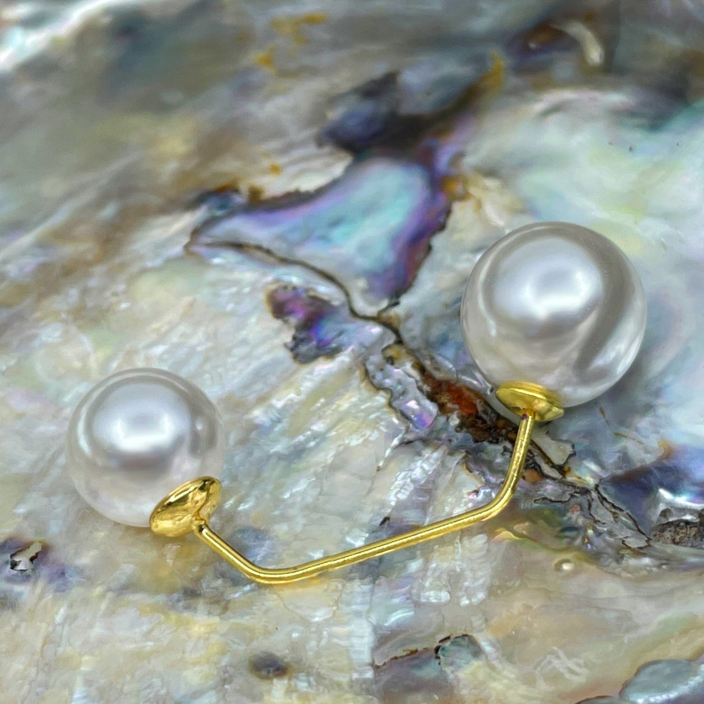 Punahele Pearl Pin