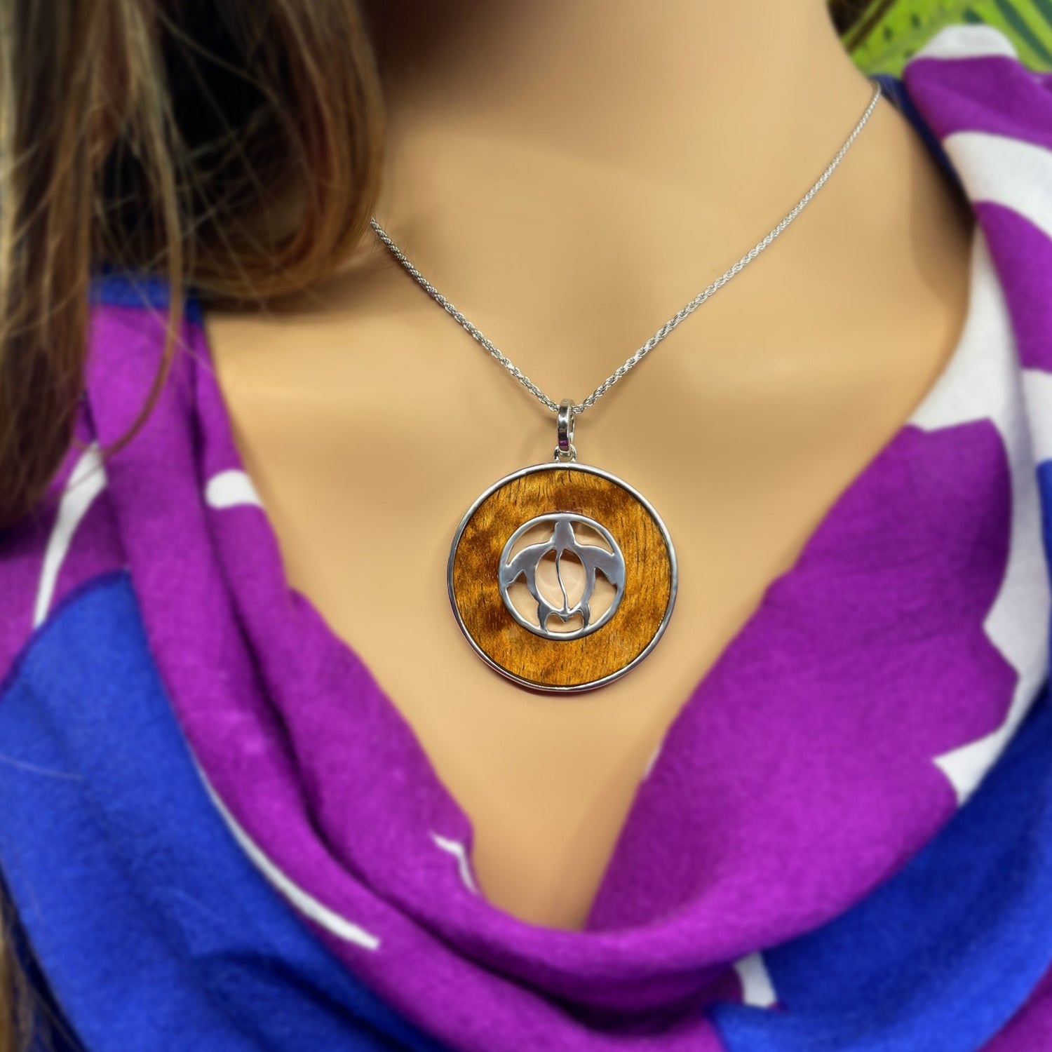 Koa Petroglyph Honu Circle Pendant