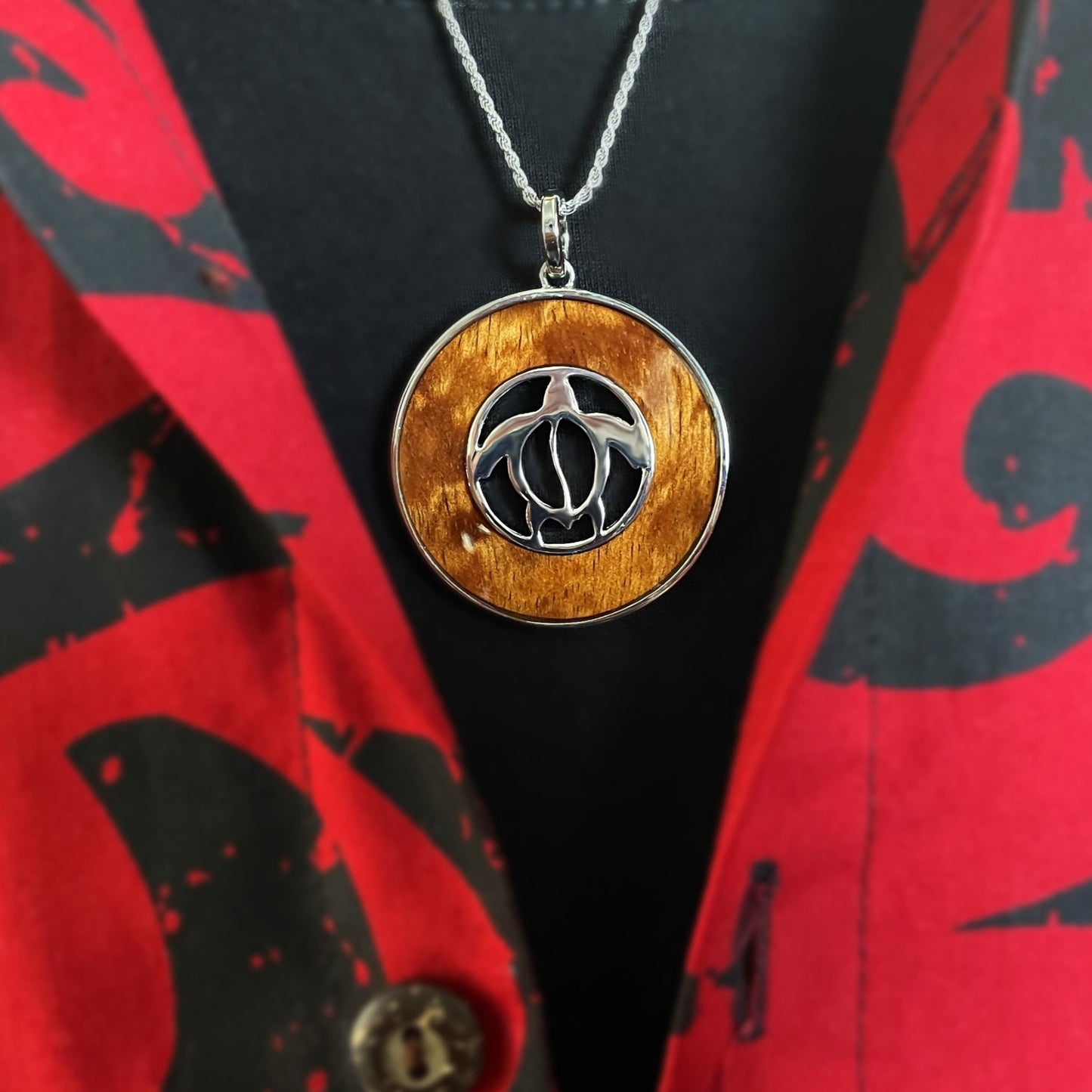 Koa Petroglyph Honu Circle Pendant