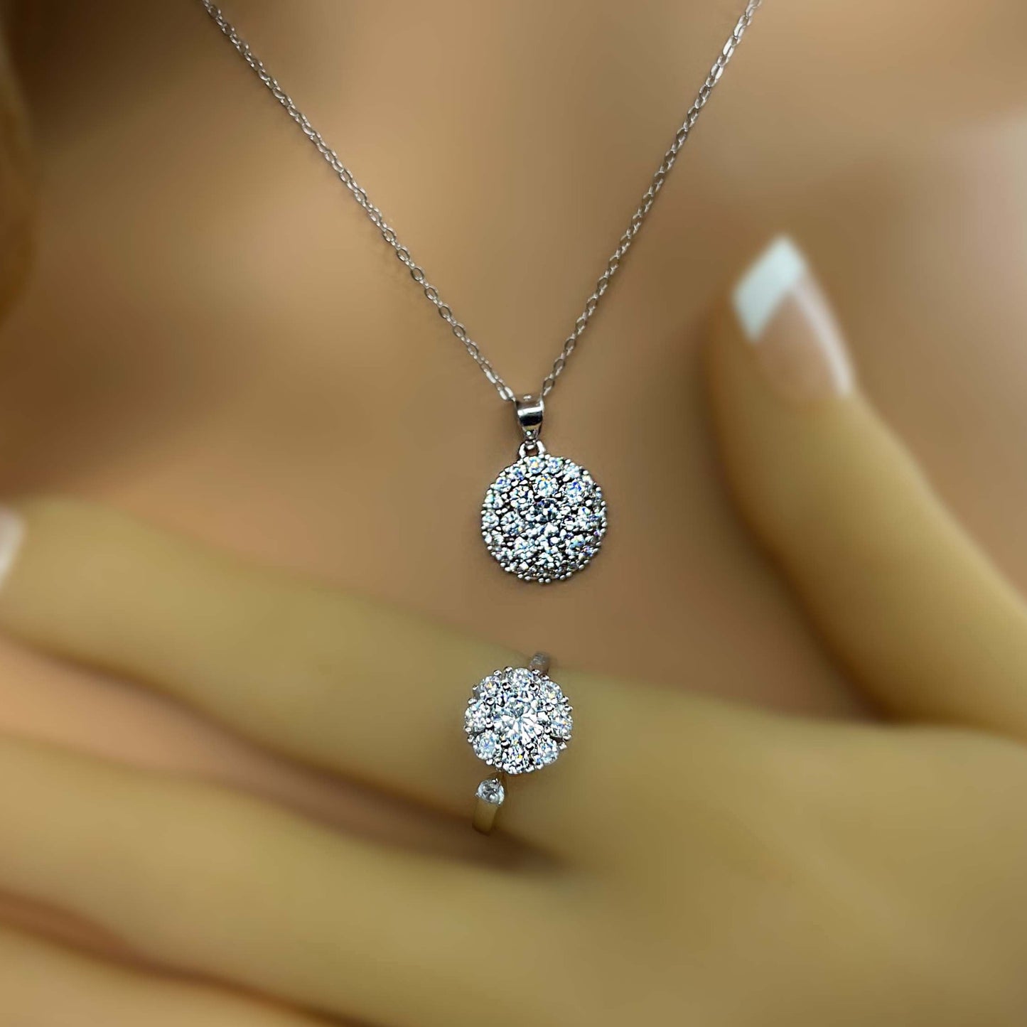 Hoku Galaxy Pendant w/Chain