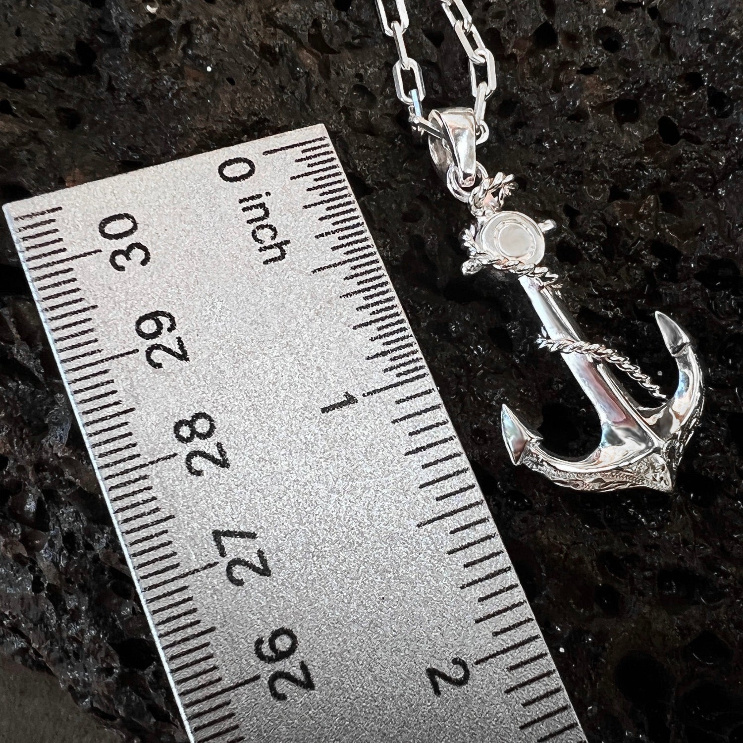 Kaimana Scroll Anchor