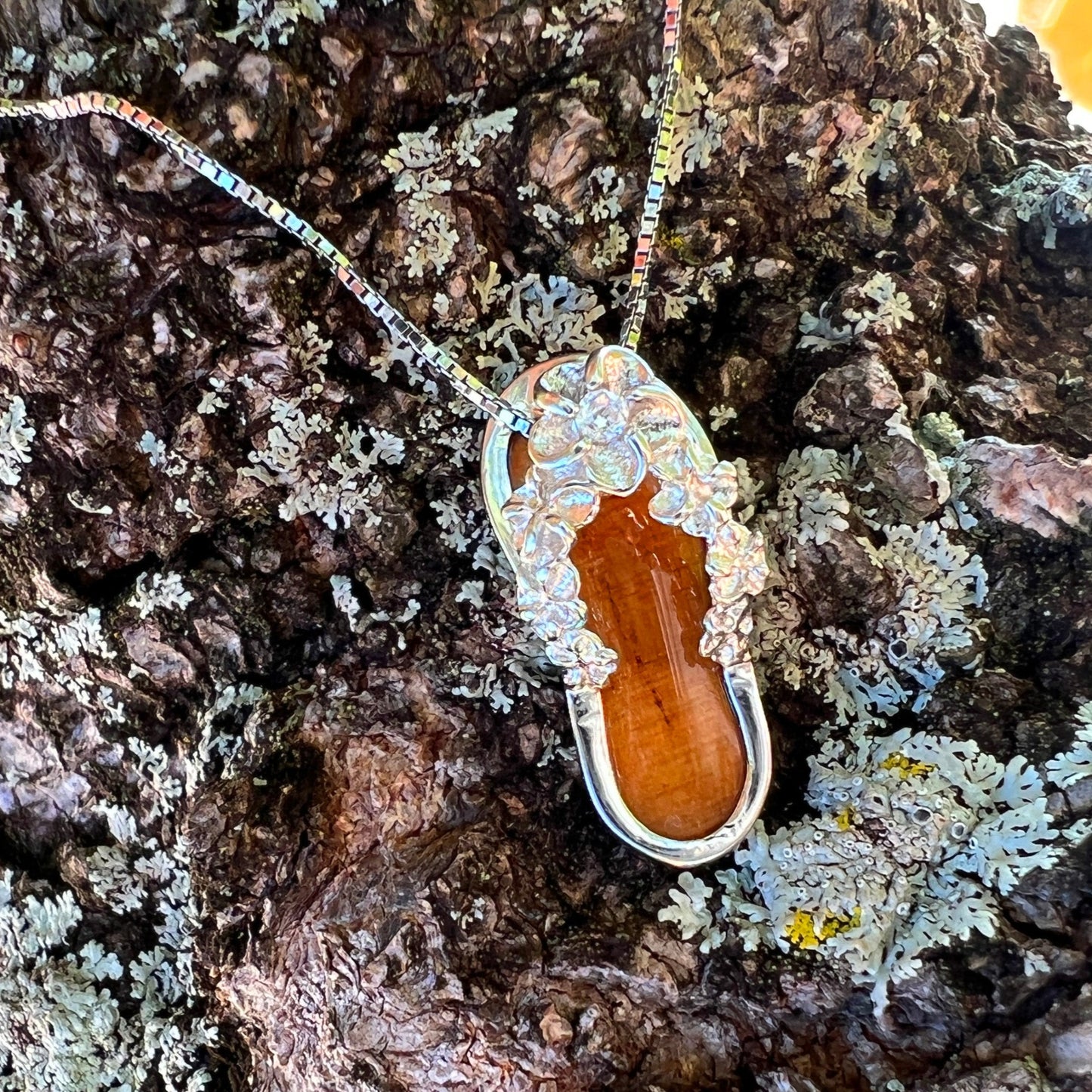 La`au Plumeria Slippah Pendant