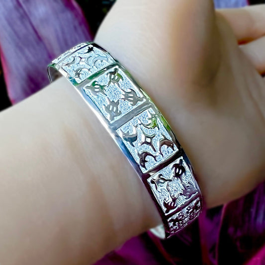 Hawaiian Quilt Bangle