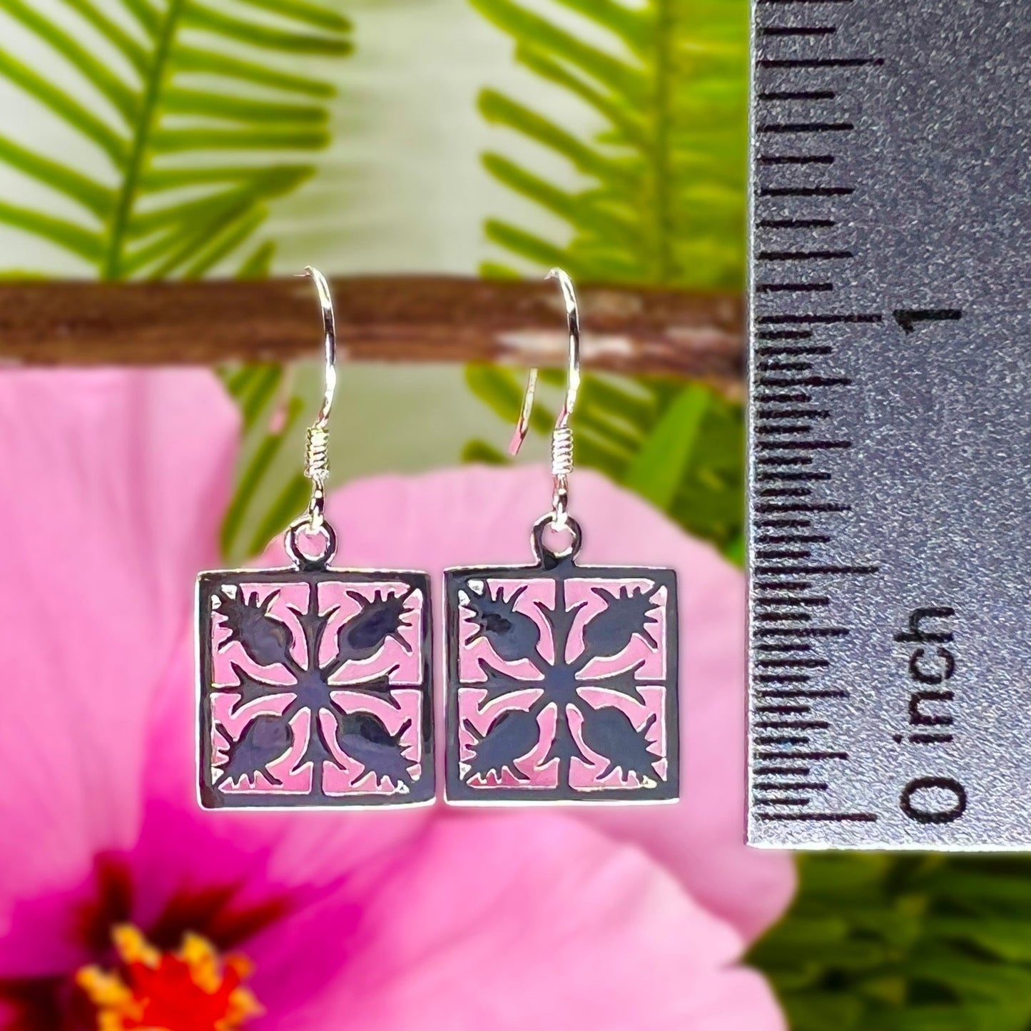Hawaiian Pineapple Quilt Design Earrings