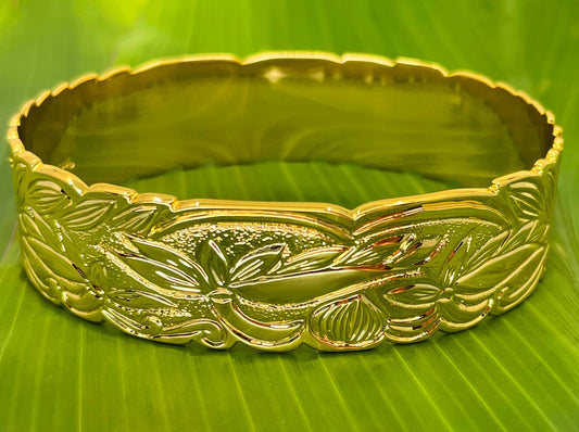 Flower Fantasy 18mm Hawaiian Scroll Bracelet