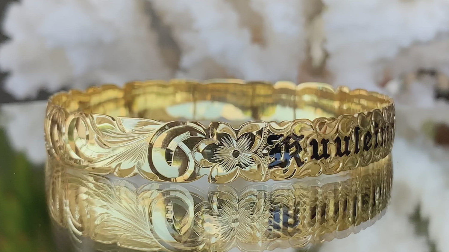 Custom Hawaiian Heirloom Scroll Bracelet