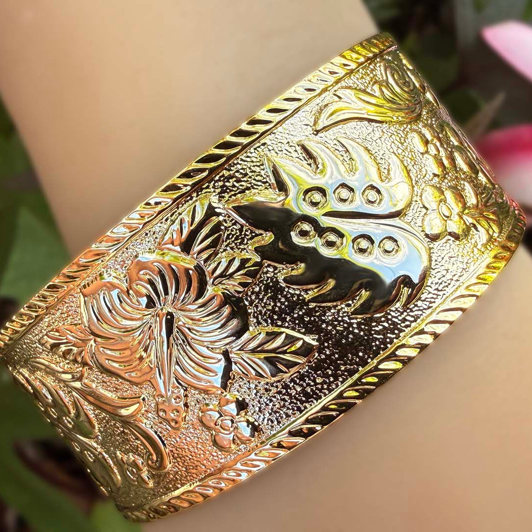 Pua Nani Flowers of Hawaii Bracelet