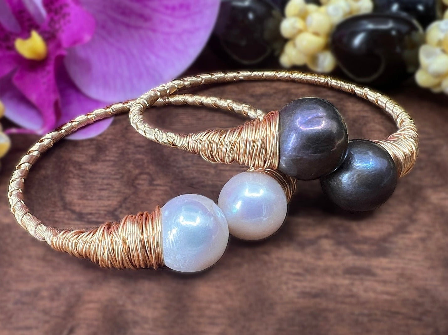 Half Pearl Half Gold Adjustable Bracelet – Sencilla by Manu