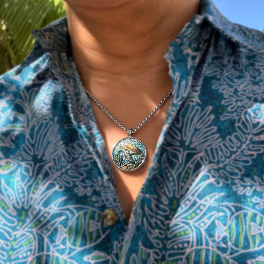 Hele Honu Pendant