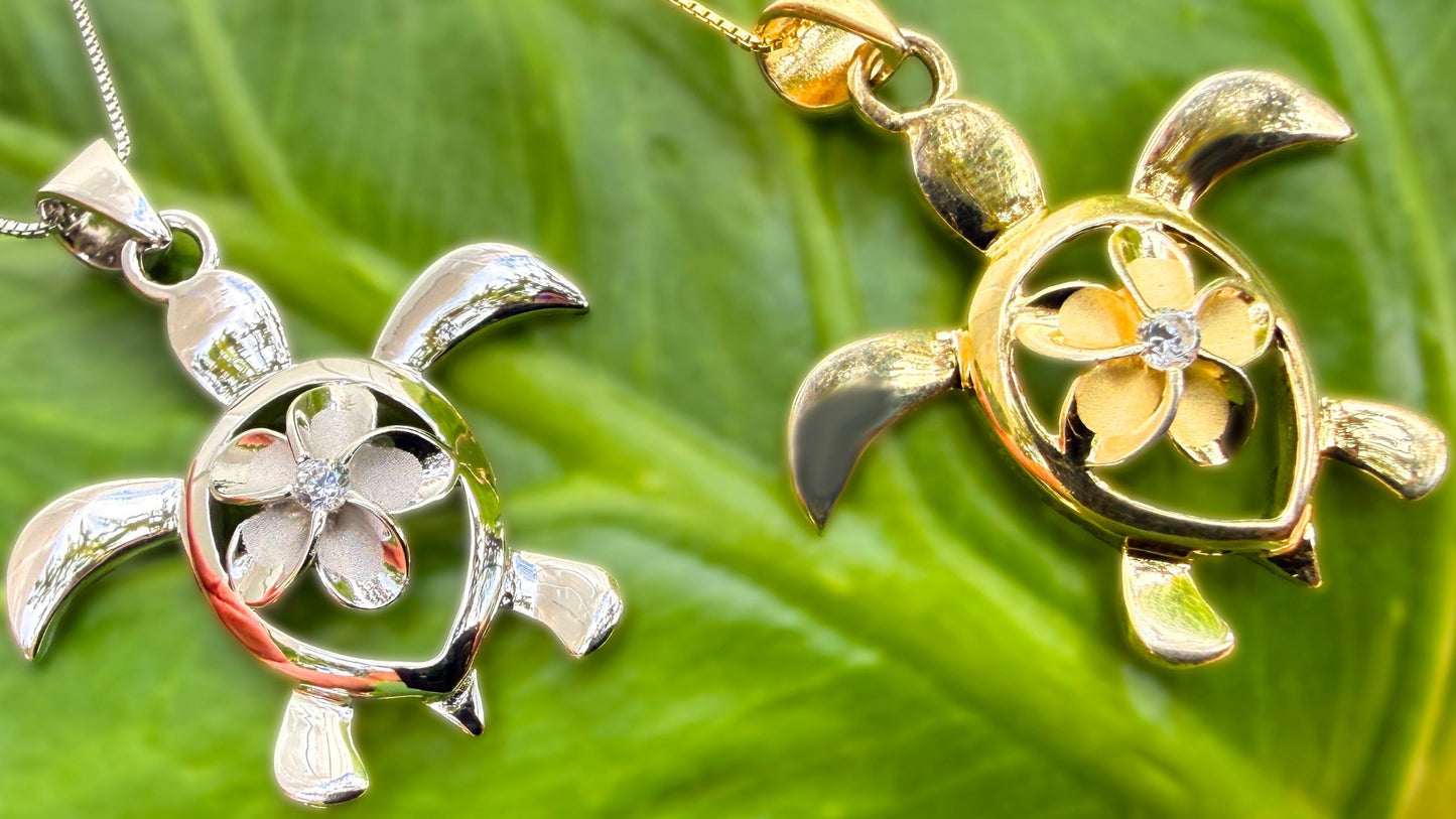 Ke Aloha Honu Plumeria Pendant
