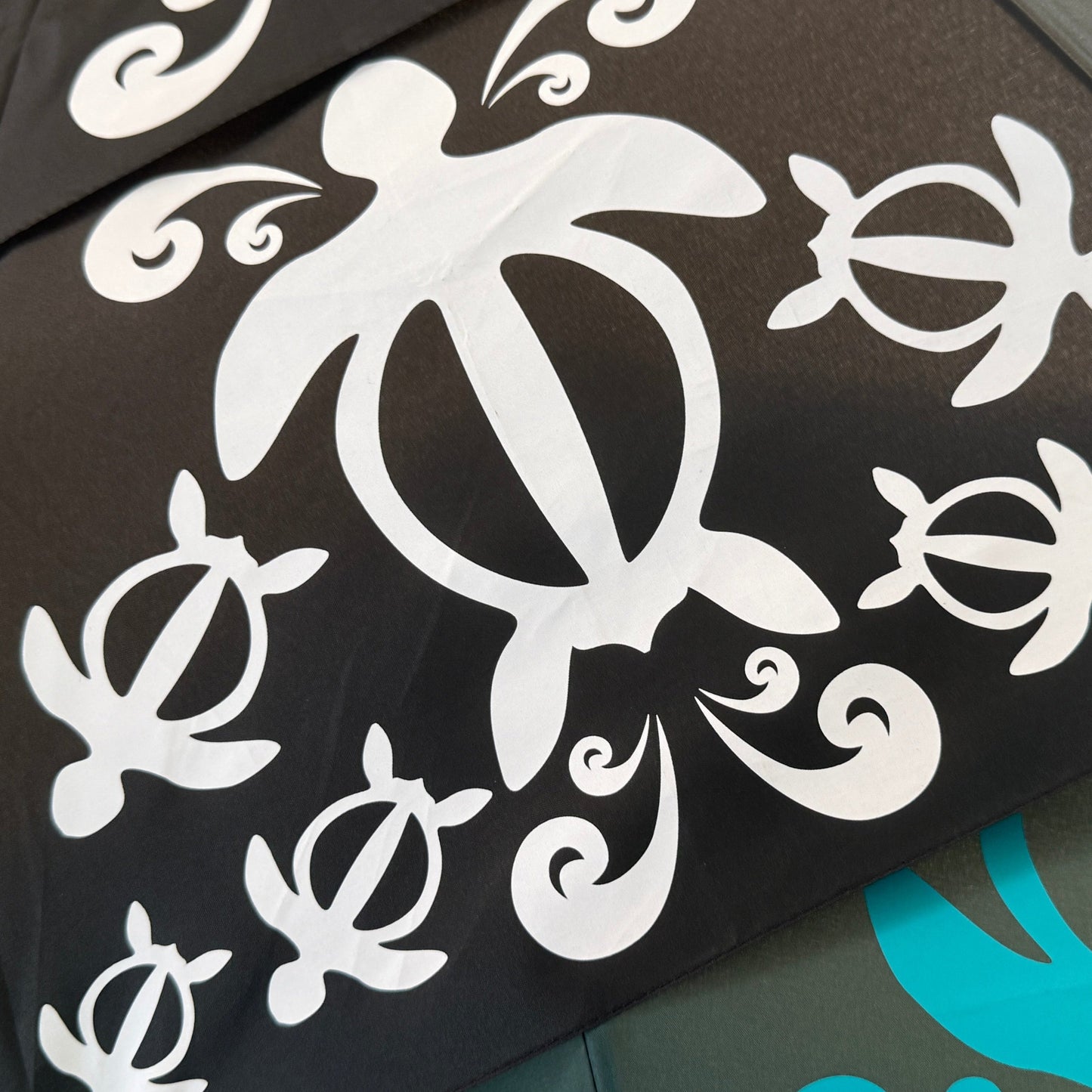 Hawaiian Quilt Print Foldable Umbrella
