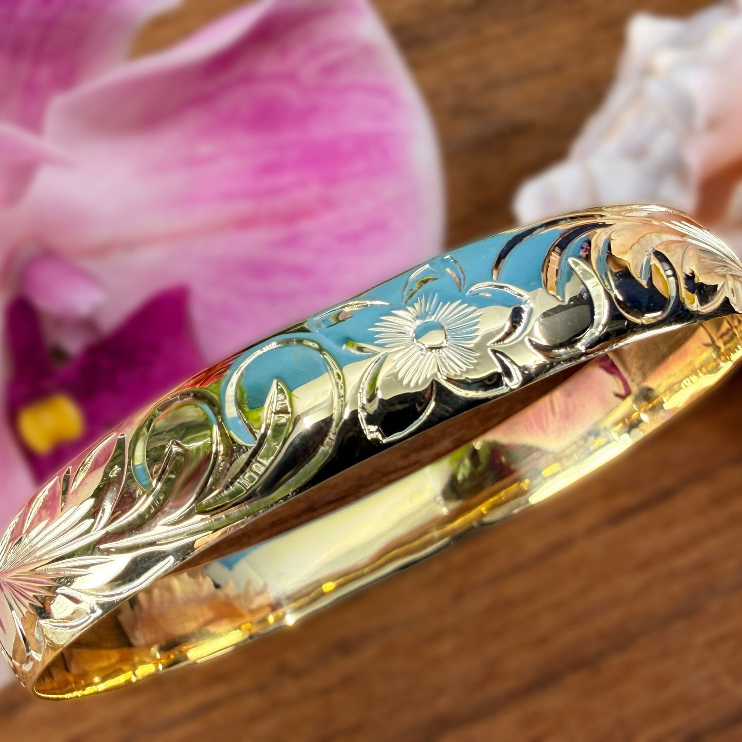 Hi`ilani Hawaiian Scroll Princess Bracelet