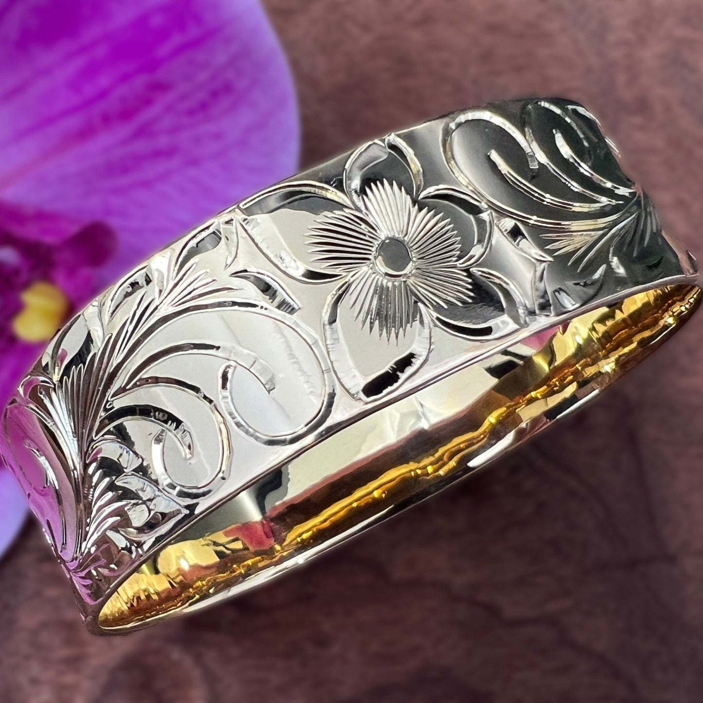 Hinapukuiʻa Kahawai -Hawaiian Scroll Bracelet – Spirit of Abundance