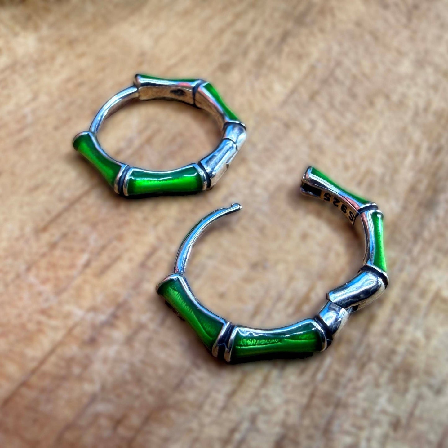 Māla Bamboo Hoop Earrings