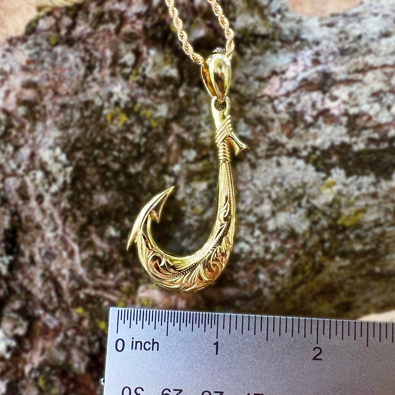 Koa Wood Hawaiian Scroll Reversible Fish Hook 20 inch / Gold / 5MM Adjustable Curb Link Chain