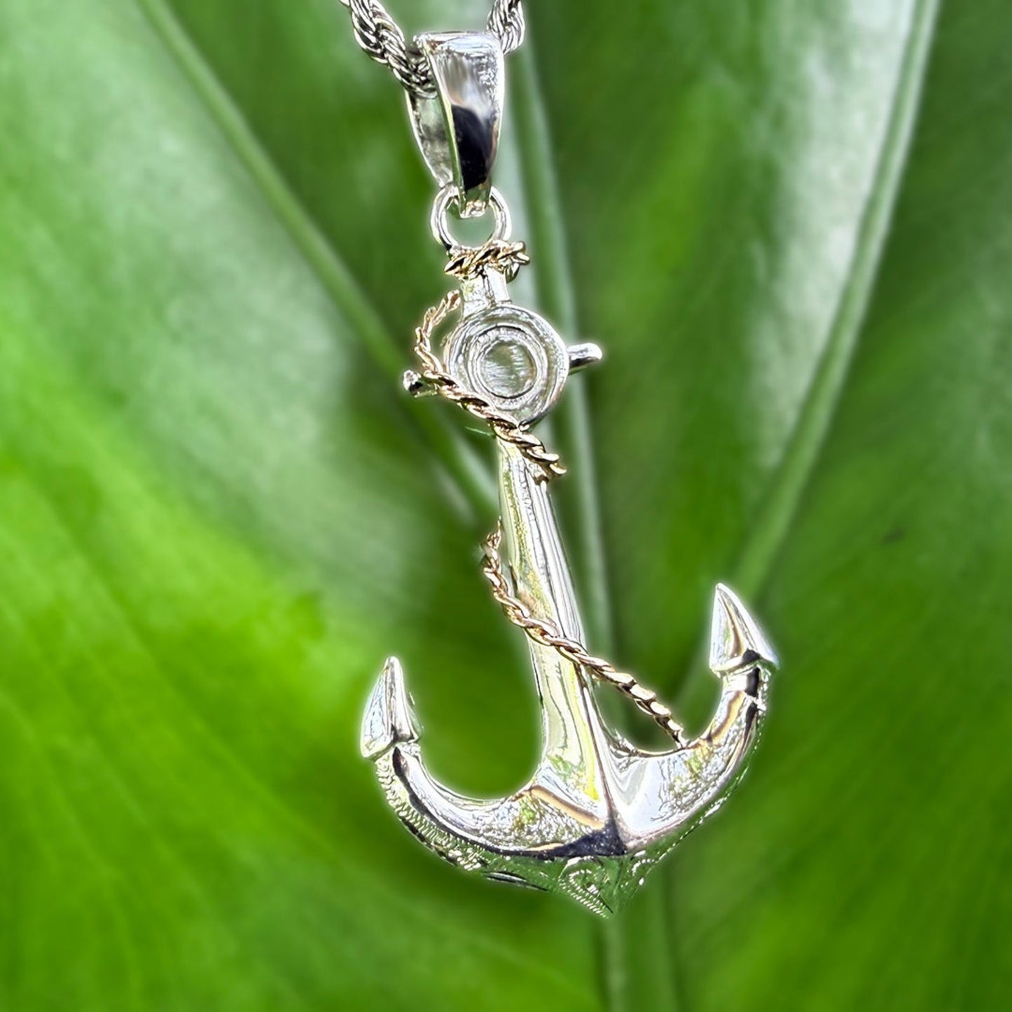 Kaimana Hawaiian Scroll Anchor Pendant