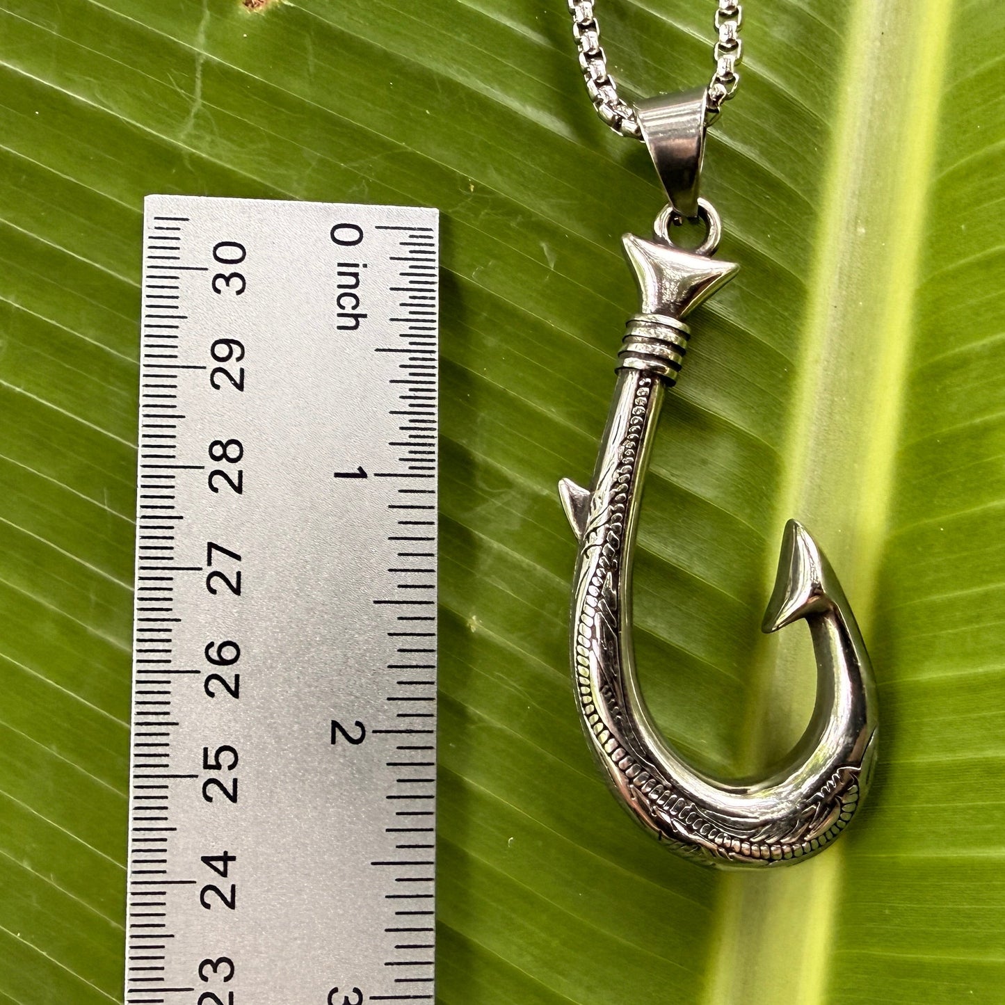 Lawaiʻa Fish Hook Pendant