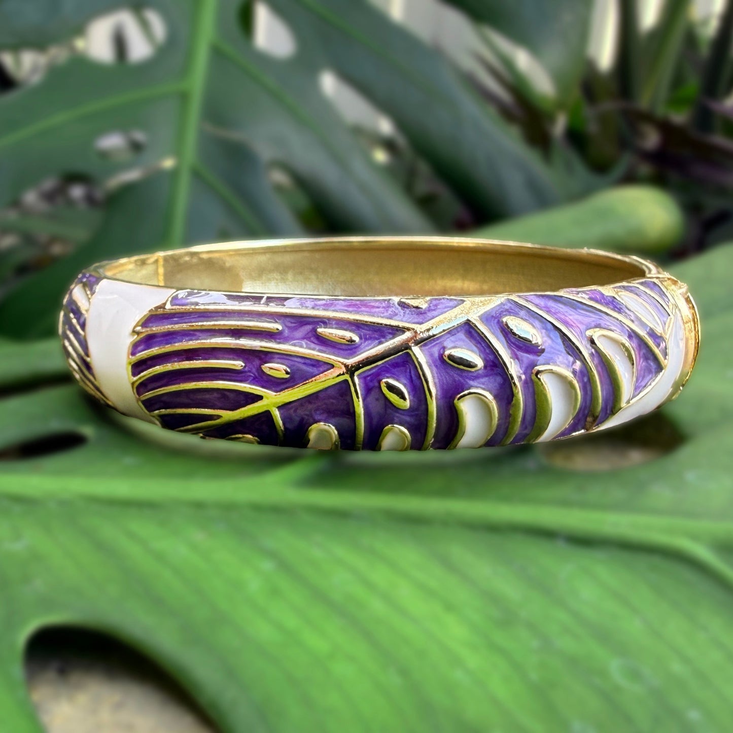 Maika`i Monstera Leaf Enameled Bangle (Set of 3)