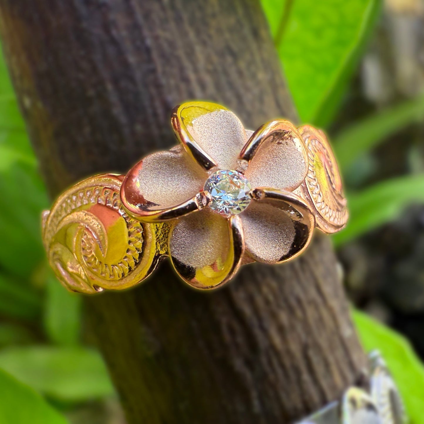 Plumeria Hawaiian Scroll Toe Ring