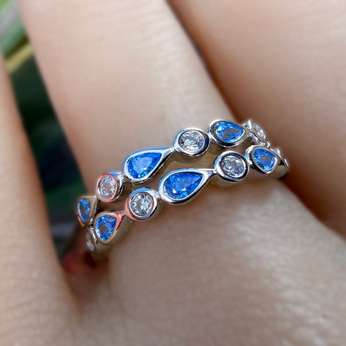 Poai Wai Eternity Band