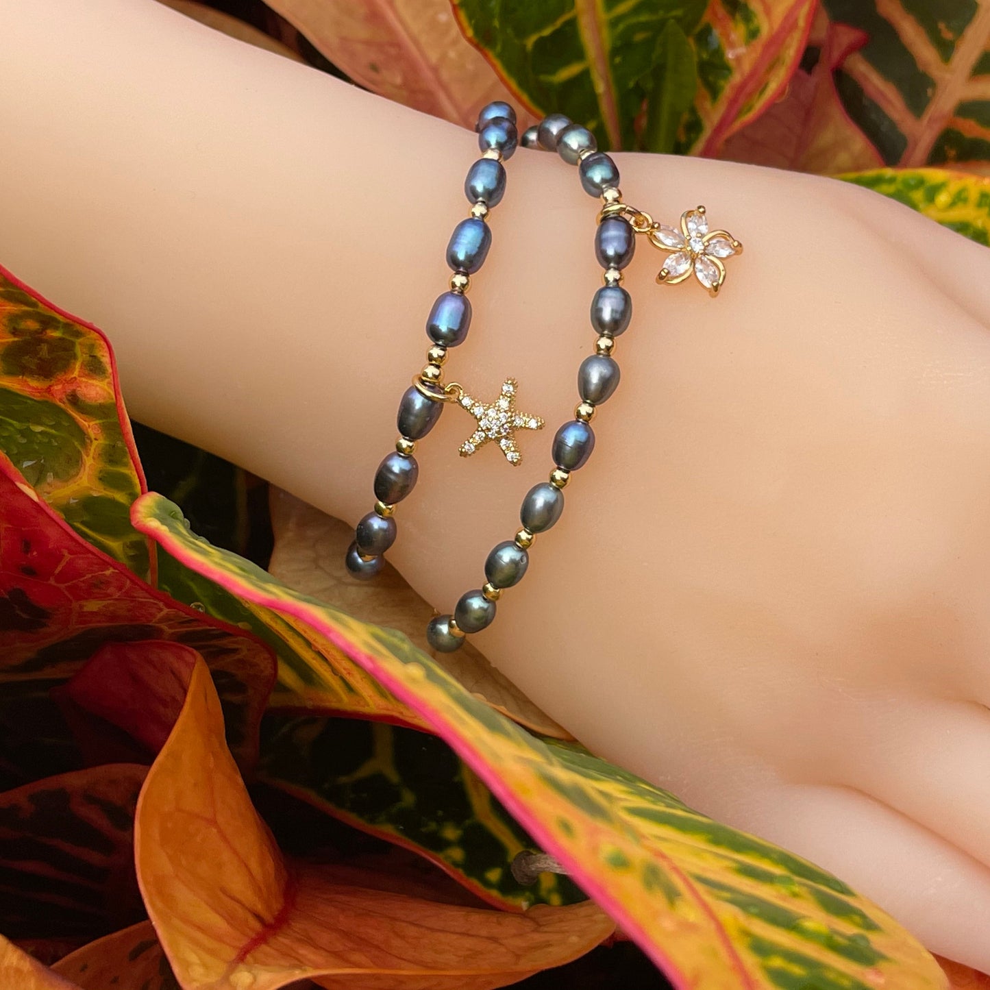 Iki Momi Freshwater Pearl Bracelet