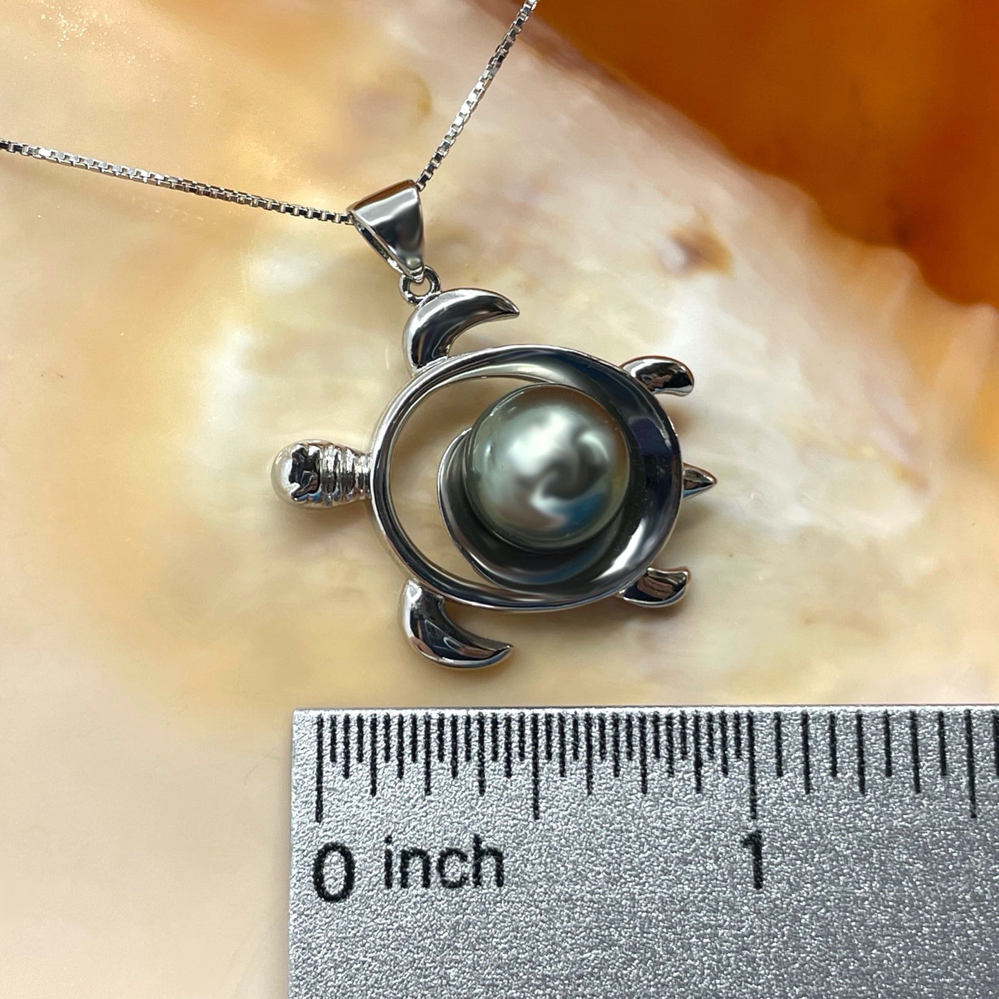 Honu Tahitian Pearl Pendant measurement