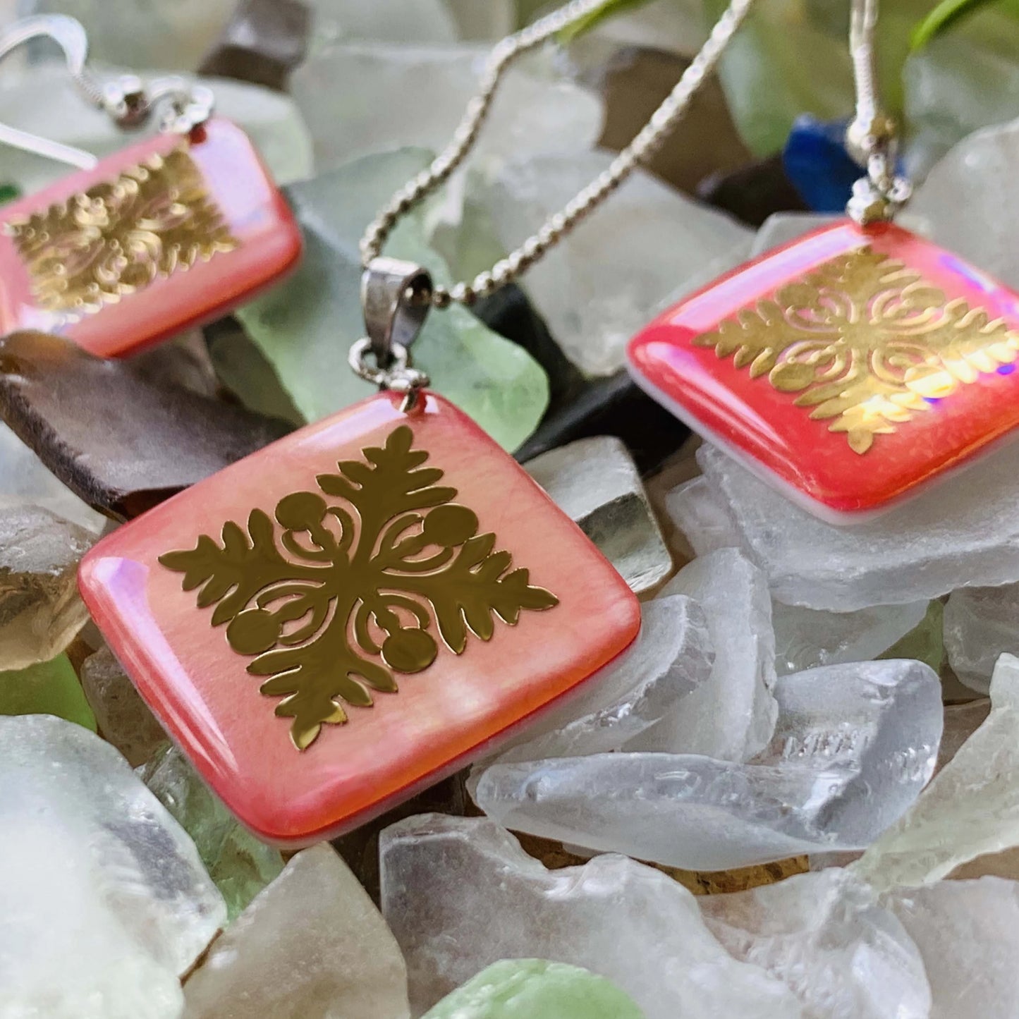 Mother of Pearl Quilt Pendant and Earring Set